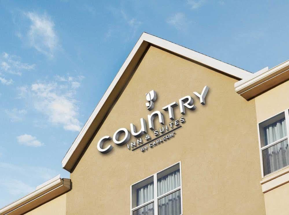 Quality Inn & Suites Oakville Zewnętrze zdjęcie