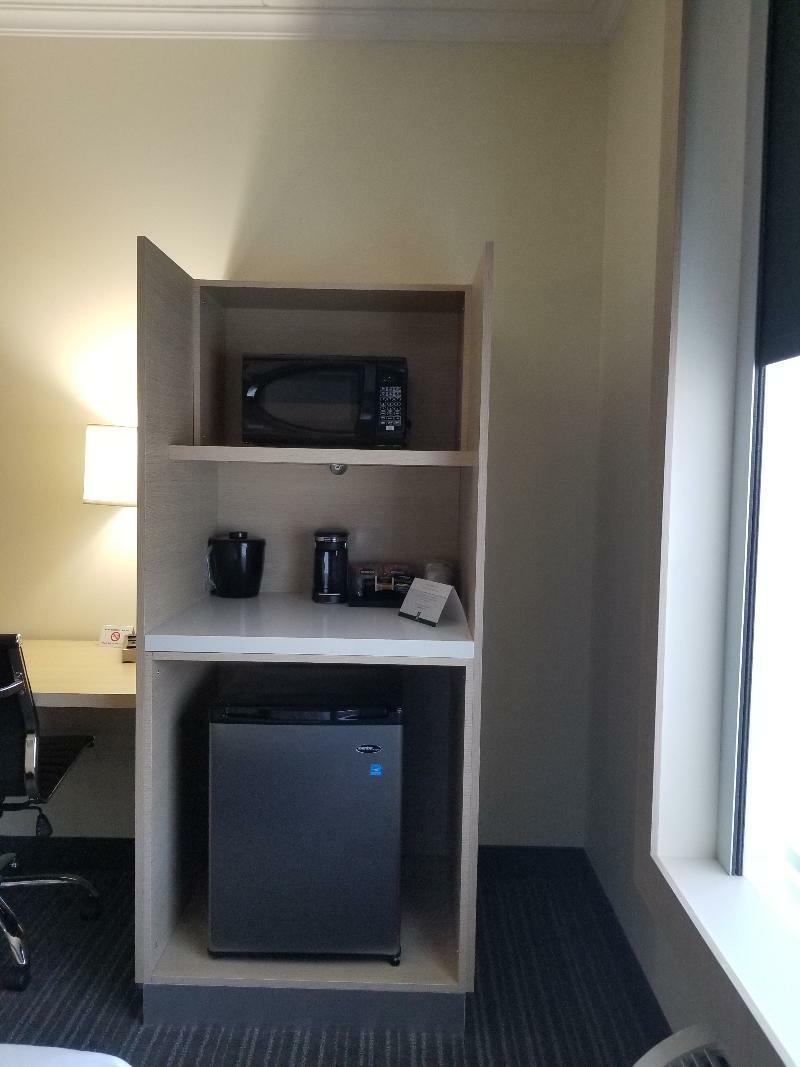 Quality Inn & Suites Oakville Zewnętrze zdjęcie